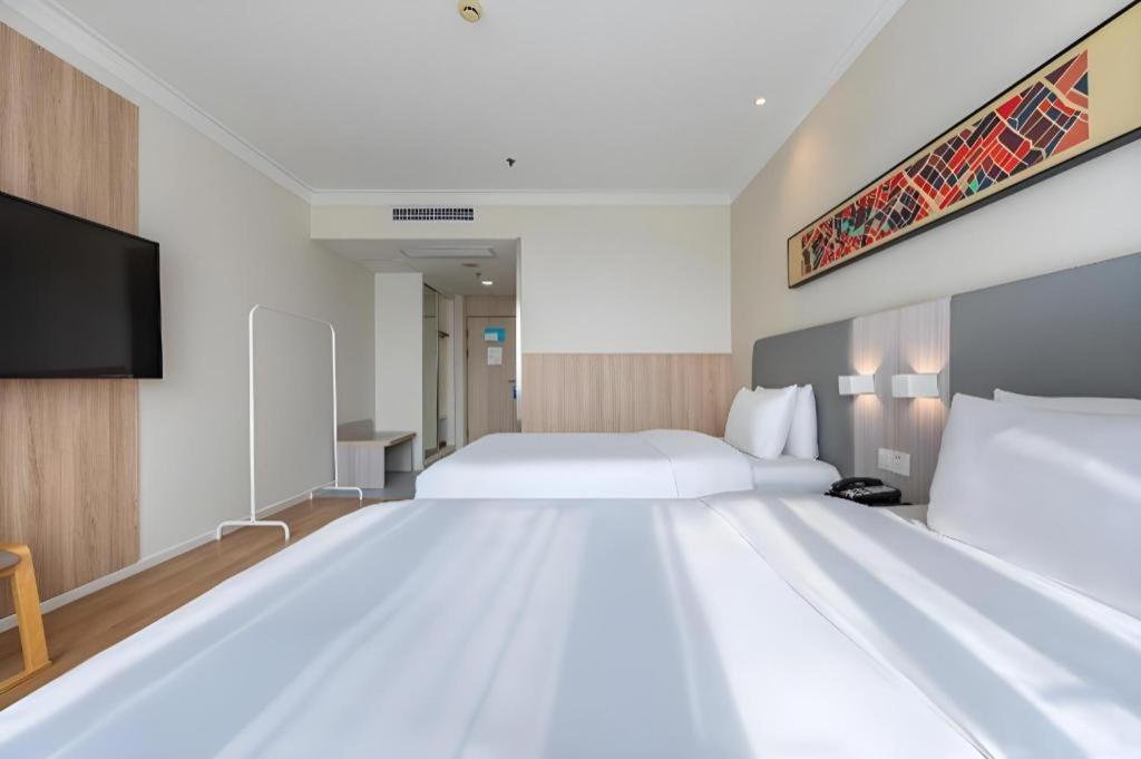 Hanting Hotel Shanghai Caohejing Yishan Road Exterior foto
